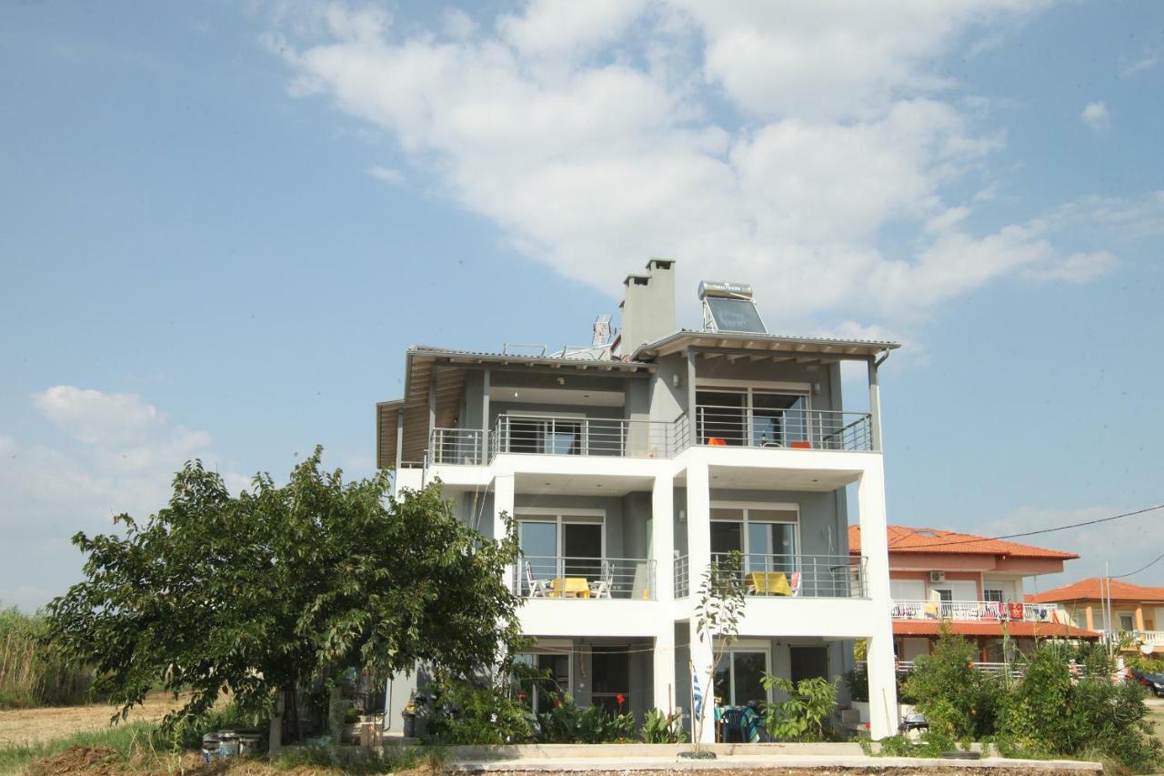 See To Sea Apartments Παραλία Διονυσίου Εξωτερικό φωτογραφία